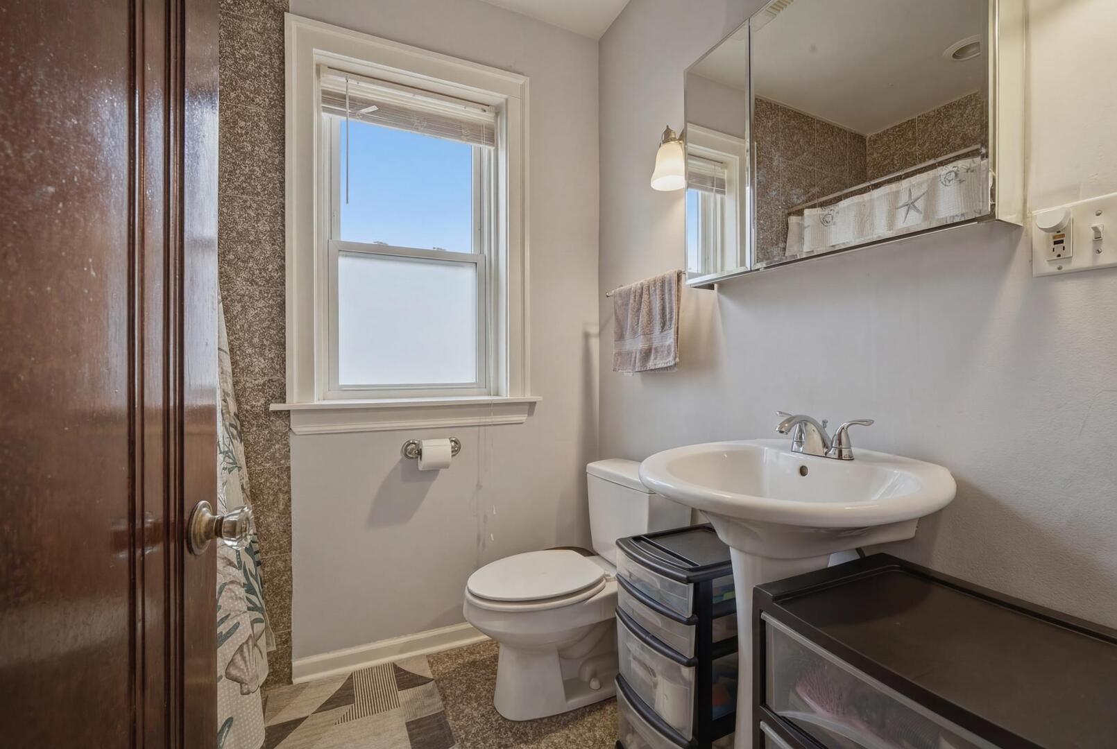 5940 N Bernard Street