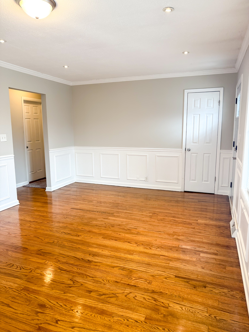 1039 S Pleasure Court