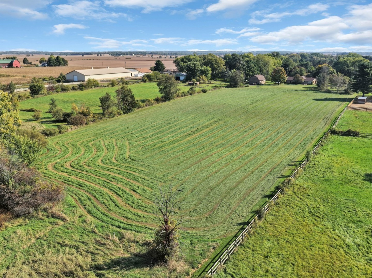 Woodstock, Illinois 60098, United States, 4 Bedrooms Bedrooms, ,3 BathroomsBathrooms,Residential,Active,225572