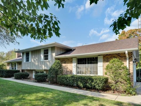 Tiny photo for 3303 Vermont Road, Woodstock, IL 60098 (MLS # 12452760)