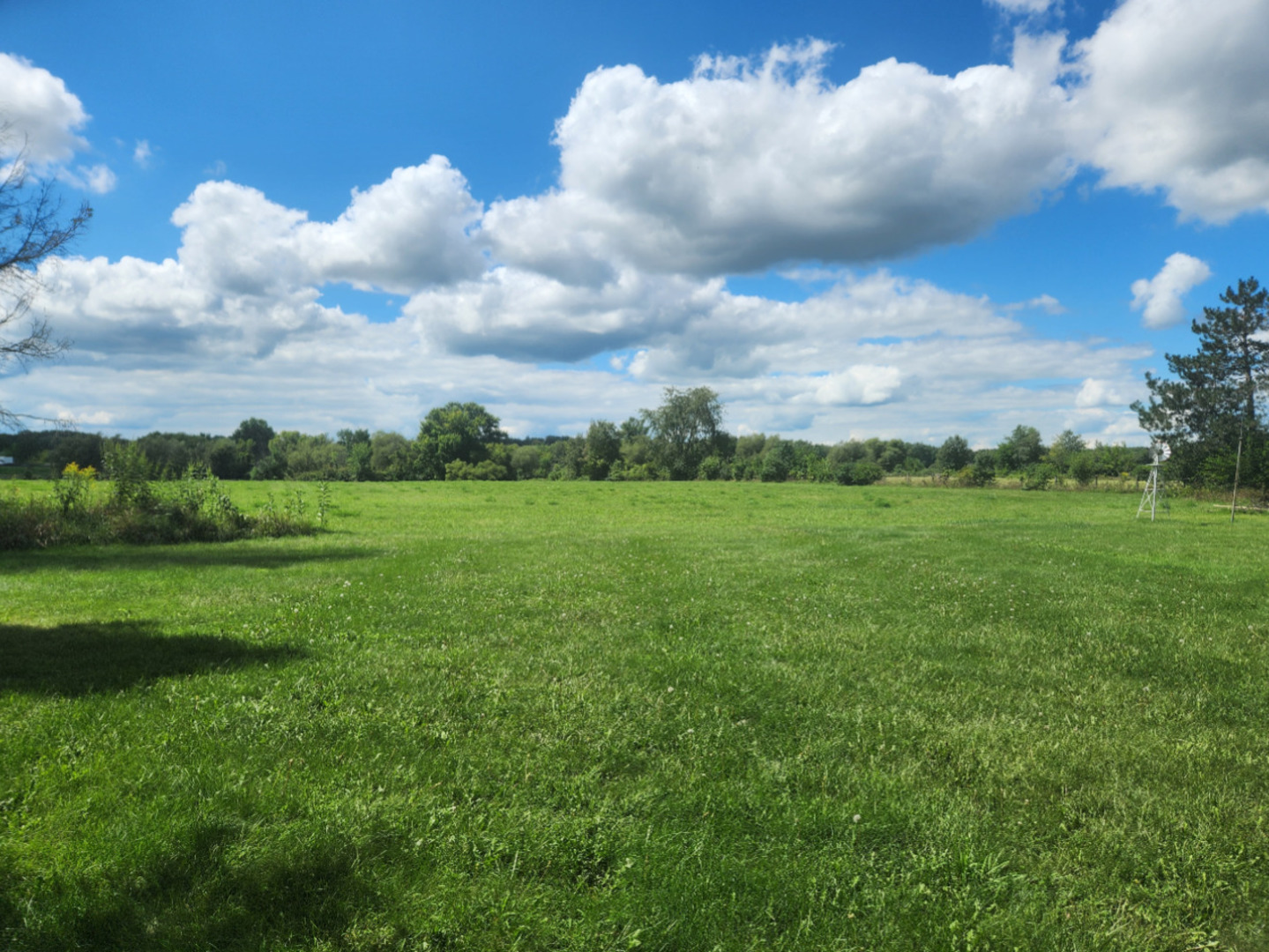 Woodstock, Illinois 60098, United States, 4 Bedrooms Bedrooms, ,3 BathroomsBathrooms,Residential,Active,225572