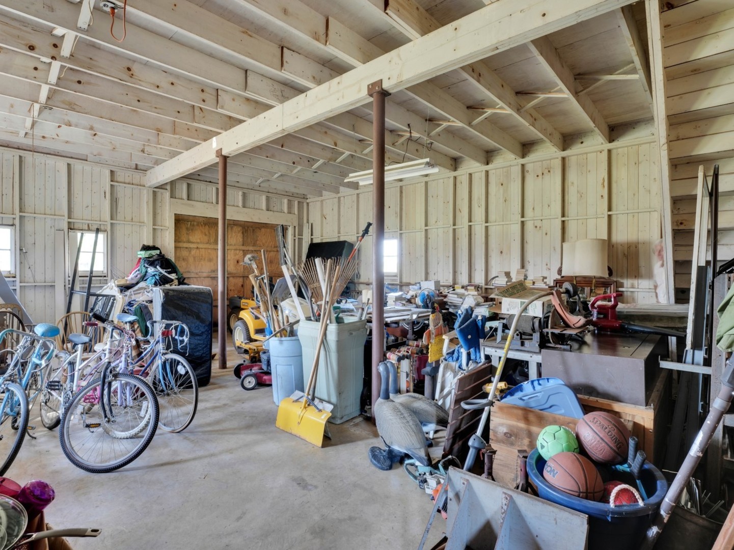 Woodstock, Illinois 60098, United States, 4 Bedrooms Bedrooms, ,3 BathroomsBathrooms,Residential,Active,225572