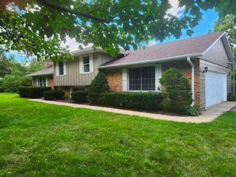 Tiny photo for 3303 Vermont Road, Woodstock, IL 60098 (MLS # 12452760)