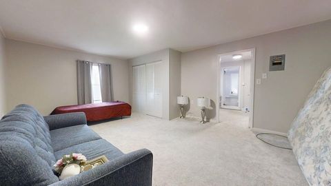 Tiny photo for 1009 N Prospect Avenue, Champaign, IL 61820 (MLS # 12526212)