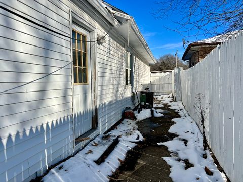 Tiny photo for 1009 N Prospect Avenue, Champaign, IL 61820 (MLS # 12526212)