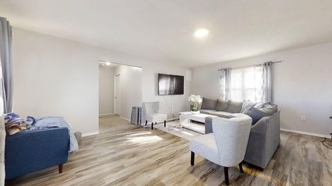 Tiny photo for 1009 N Prospect Avenue, Champaign, IL 61820 (MLS # 12526212)