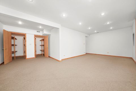 Tiny photo for 114 Woodbury Lane, Lake Bluff, IL 60044 (MLS # 12495914)