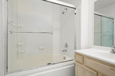 Tiny photo for 114 Woodbury Lane, Lake Bluff, IL 60044 (MLS # 12495914)