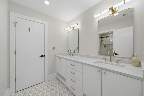 Tiny photo for 4029 Suffield Court, Skokie, IL 60076 (MLS # 12632487)