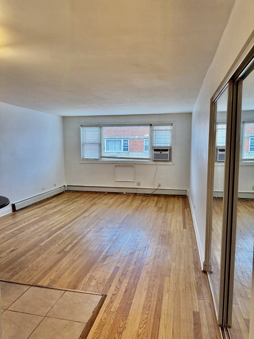 2401 W Balmoral Avenue 3D