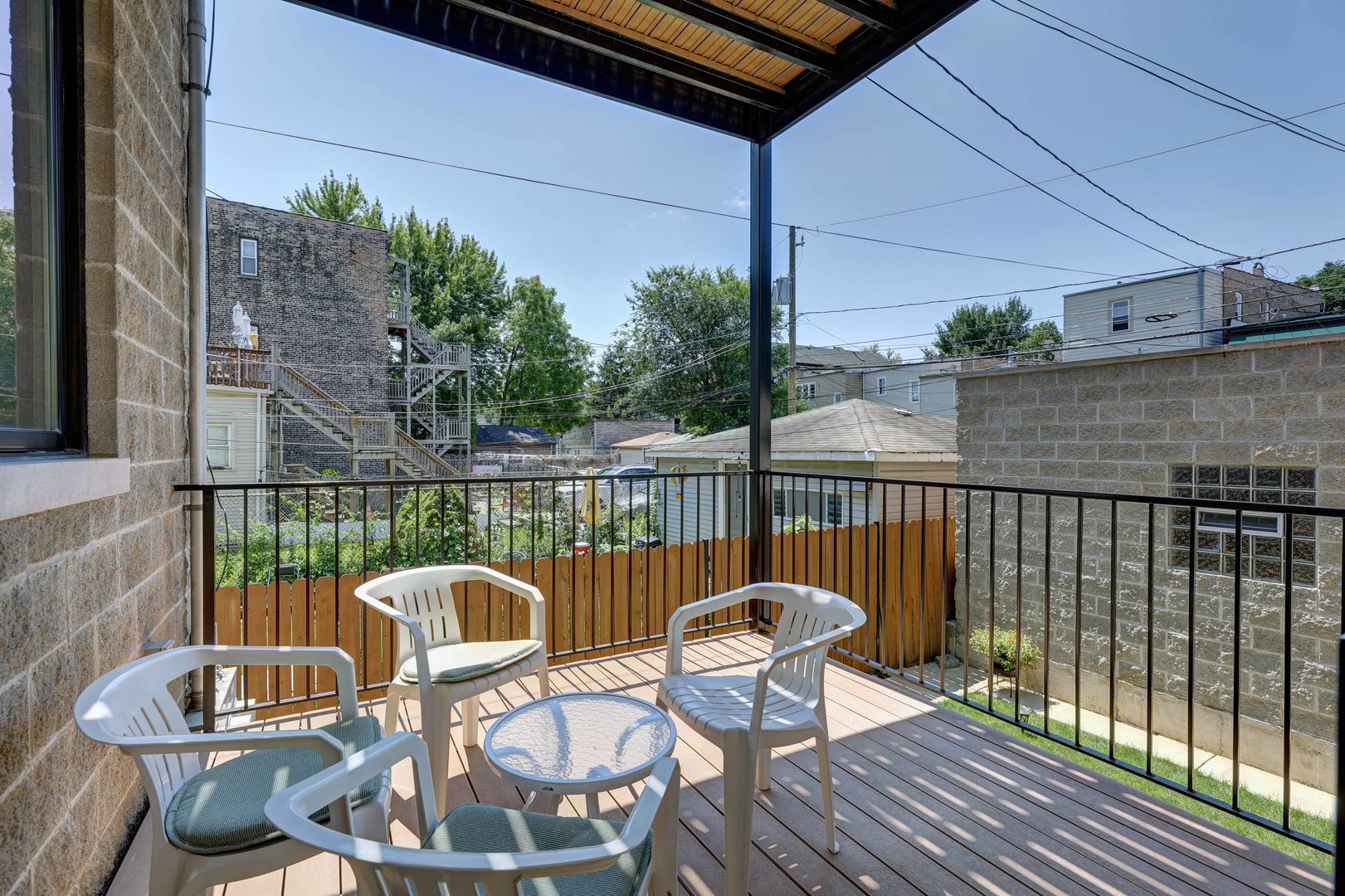 938 N Washtenaw Avenue