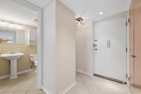 Tiny photo for 5300 Walnut Avenue #10A, Downers Grove, IL 60515 (MLS # 12791074)