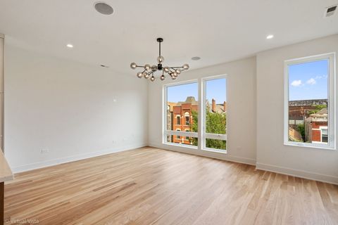 Tiny photo for 1635 W 21st Place #3, Chicago, IL 60608 (MLS # 12509432)