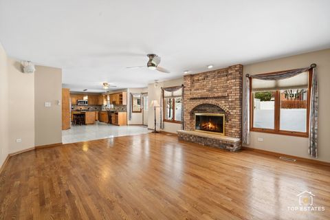 Tiny photo for 13124 W Beaver Lake Drive, Homer Glen, IL 60491 (MLS # 12581192)