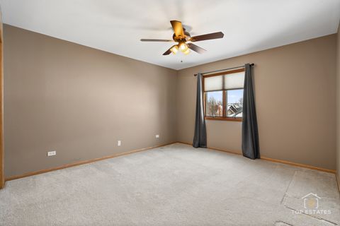 Tiny photo for 13124 W Beaver Lake Drive, Homer Glen, IL 60491 (MLS # 12581192)