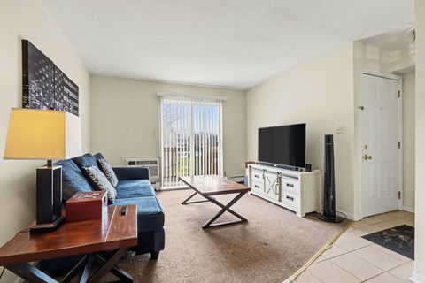 Tiny photo for 1900 Light Road #210, Oswego, IL 60543 (MLS # 12601583)