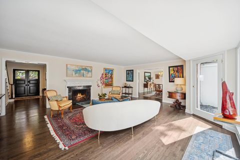 Tiny photo for 32 Meadowview Drive, Northfield, IL 60093 (MLS # 12479842)
