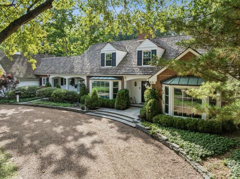 Tiny photo for 32 Meadowview Drive, Northfield, IL 60093 (MLS # 12479842)