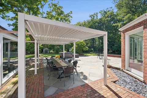 Tiny photo for 32 Meadowview Drive, Northfield, IL 60093 (MLS # 12479842)