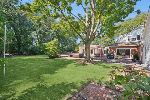 Tiny photo for 32 Meadowview Drive, Northfield, IL 60093 (MLS # 12479842)