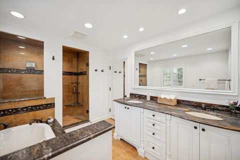 Tiny photo for 32 Meadowview Drive, Northfield, IL 60093 (MLS # 12479842)