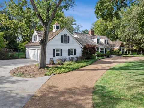 Tiny photo for 32 Meadowview Drive, Northfield, IL 60093 (MLS # 12479842)