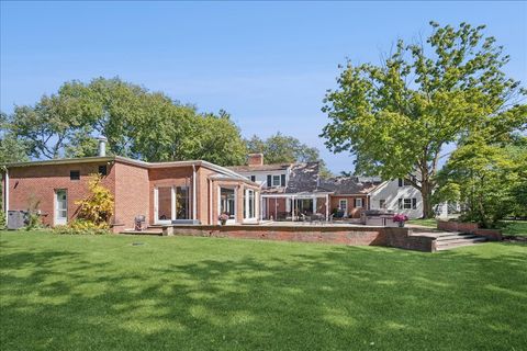 Tiny photo for 32 Meadowview Drive, Northfield, IL 60093 (MLS # 12479842)