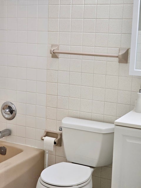 Tiny photo for 18361 Glen Oak Avenue #1B, Lansing, IL 60438 (MLS # 12693670)