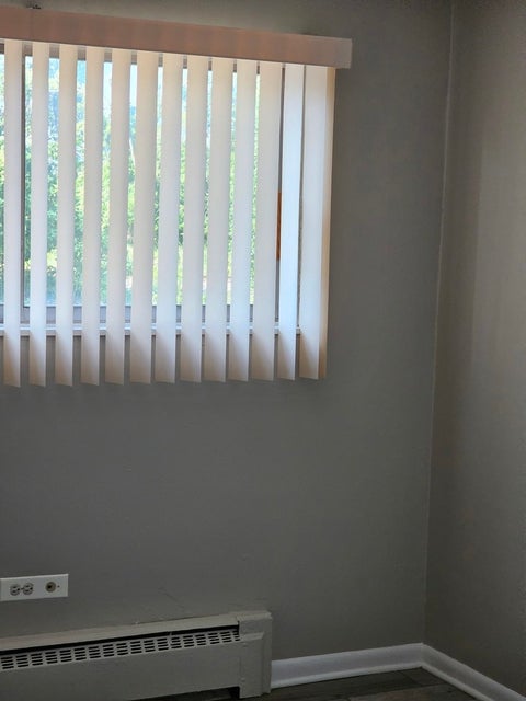 Tiny photo for 18361 Glen Oak Avenue #1B, Lansing, IL 60438 (MLS # 12693670)