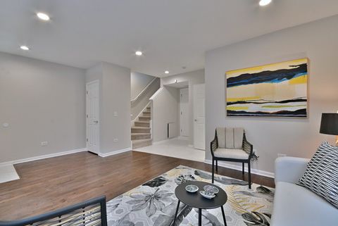 Tiny photo for 2523 S CALUMET Avenue, Chicago, IL 60616 (MLS # 12580983)