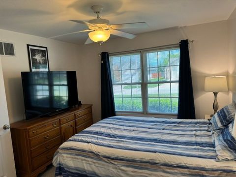 Tiny photo for 318 Piazza Lane, Chatham, IL 62629 (MLS # 12680918)