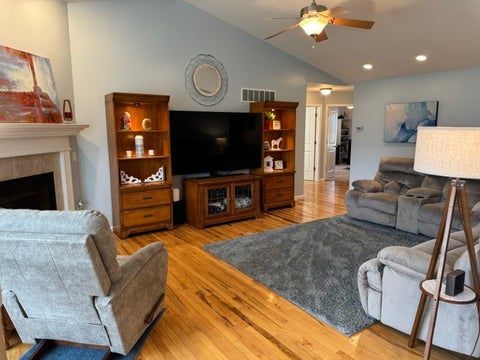 Tiny photo for 318 Piazza Lane, Chatham, IL 62629 (MLS # 12680918)