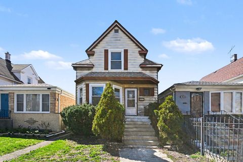 4638 N Hamlin Avenue Chicago IL 60625