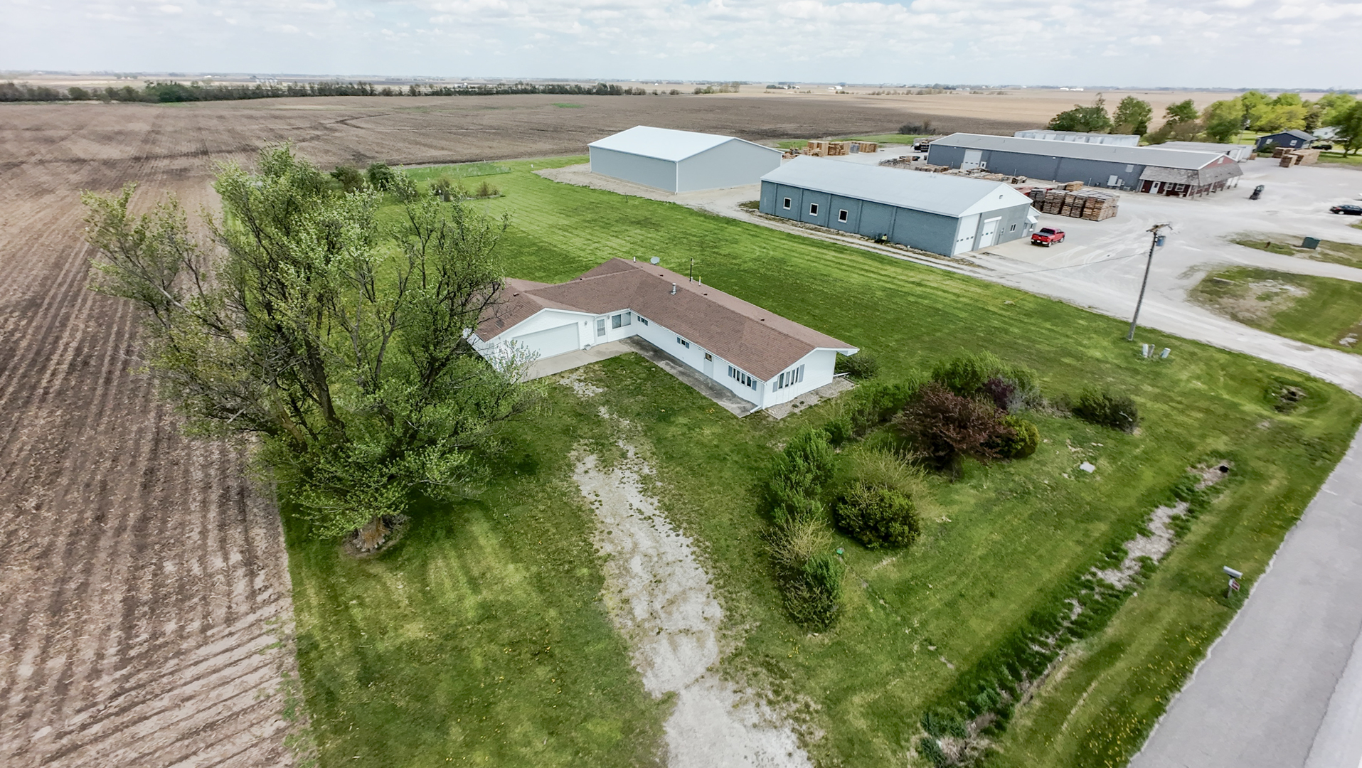 33879 E 800 Road