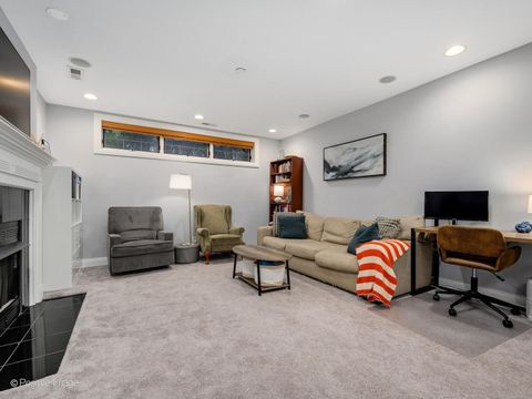 Tiny photo for 1945 W Erie Street #1W, Chicago, IL 60622 (MLS # 12639107)
