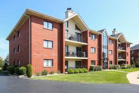 Photo of 6612 Martin France Circle #2c, Tinley Park, IL 60477 (MLS # 12588182)