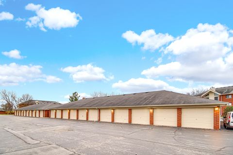 Tiny photo for 6612 Martin France Circle #2c, Tinley Park, IL 60477 (MLS # 12588182)