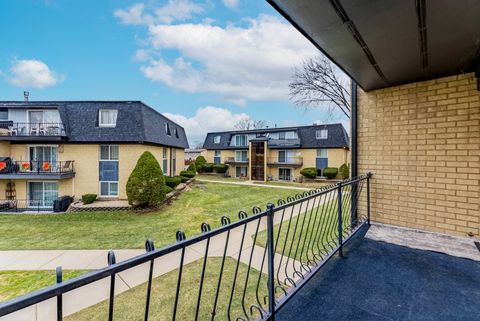 Tiny photo for 11128 S 84th Avenue #2B, Palos Hills, IL 60465 (MLS # 12584934)