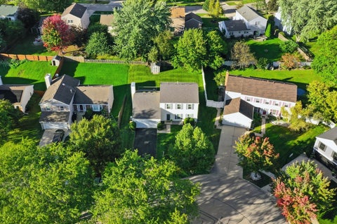 Tiny photo for 21 N Walnut Court, Streamwood, IL 60107 (MLS # 12770263)