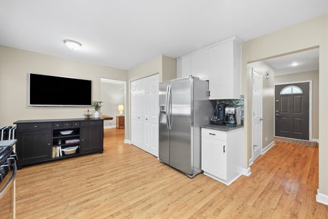 Tiny photo for 21 N Walnut Court, Streamwood, IL 60107 (MLS # 12770263)