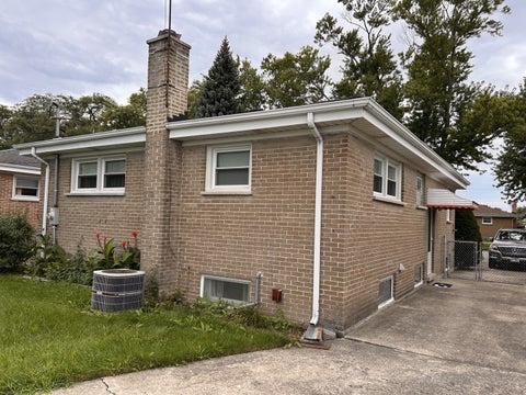 Tiny photo for 4505 N Oriole Avenue, Norridge, IL 60706 (MLS # 12736980)