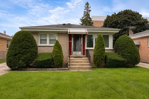 Photo of 4505 N Oriole Avenue, Norridge, IL 60706 (MLS # 12736980)
