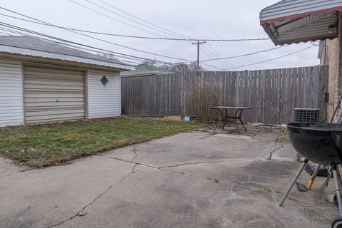 Tiny photo for 3912 W 84th Place, Chicago, IL 60652 (MLS # 12598759)