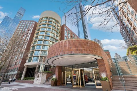 Photo of 440 N McClurg Court #111, Chicago, IL 60611 (MLS # 12641380)