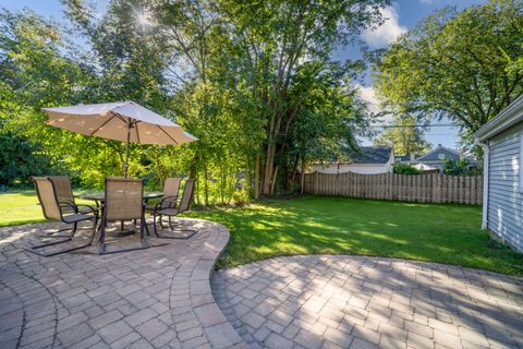 Tiny photo for 1721 Elm Avenue, Northbrook, IL 60062 (MLS # 12471807)