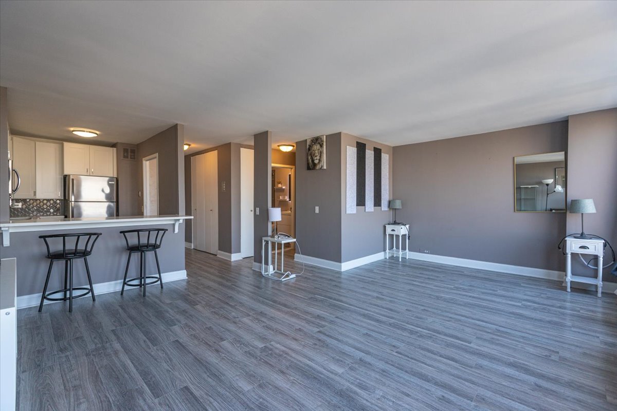 5445 N Sheridan Road 1905