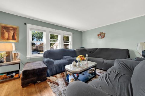 Tiny photo for 9427 S Utica Avenue, Evergreen Park, IL 60805 (MLS # 12492836)