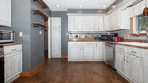 Tiny photo for 507 S Washington Street, Hudson, IL 61748 (MLS # 12469455)