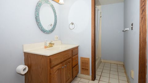 Tiny photo for 507 S Washington Street, Hudson, IL 61748 (MLS # 12469455)
