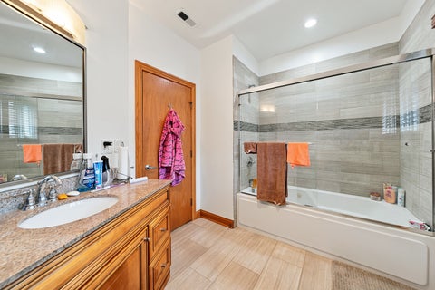 Tiny photo for 2455 W Ohio Street #8E, Chicago, IL 60612 (MLS # 12753178)